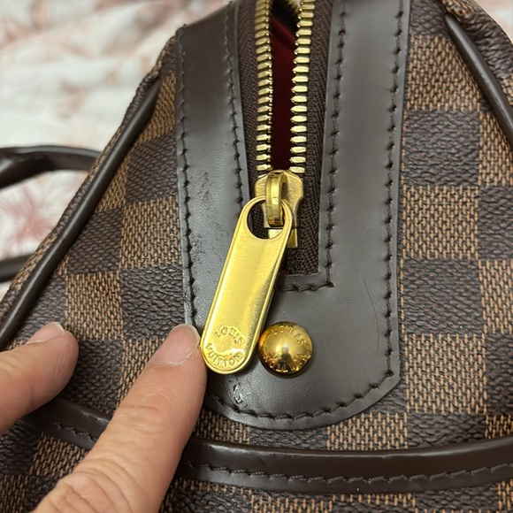 Louis Vuitton Damier Ebene Berkeley Handbag - Picture 13 of 15